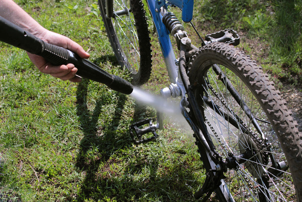 Pressure washing a bicycle
